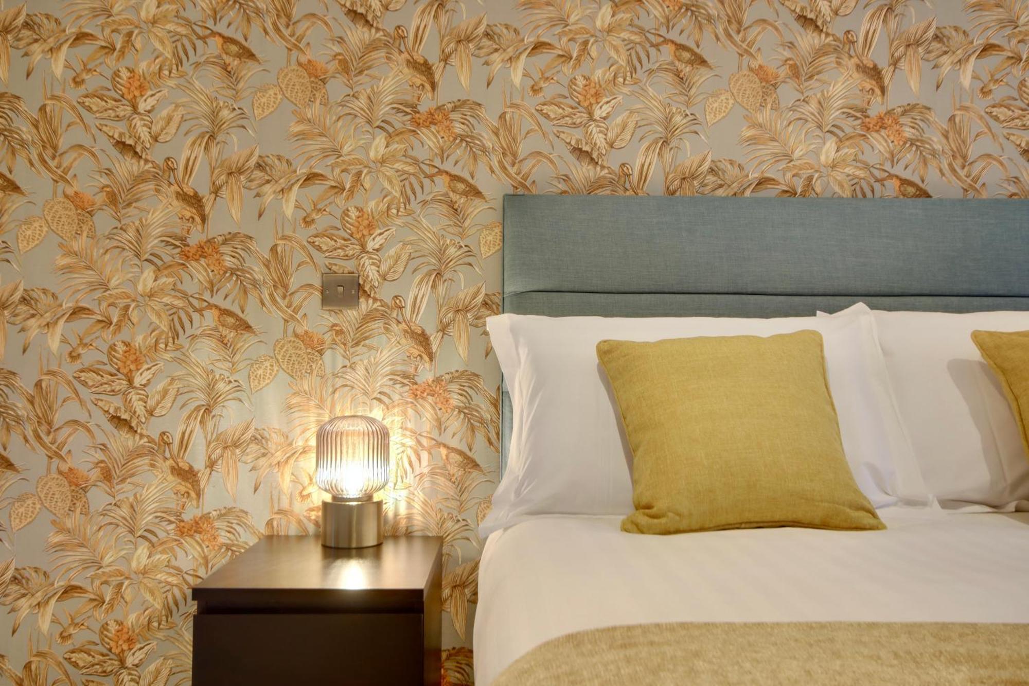 Orange Grove Hotel & Gardens Sarisbury Green エクステリア 写真